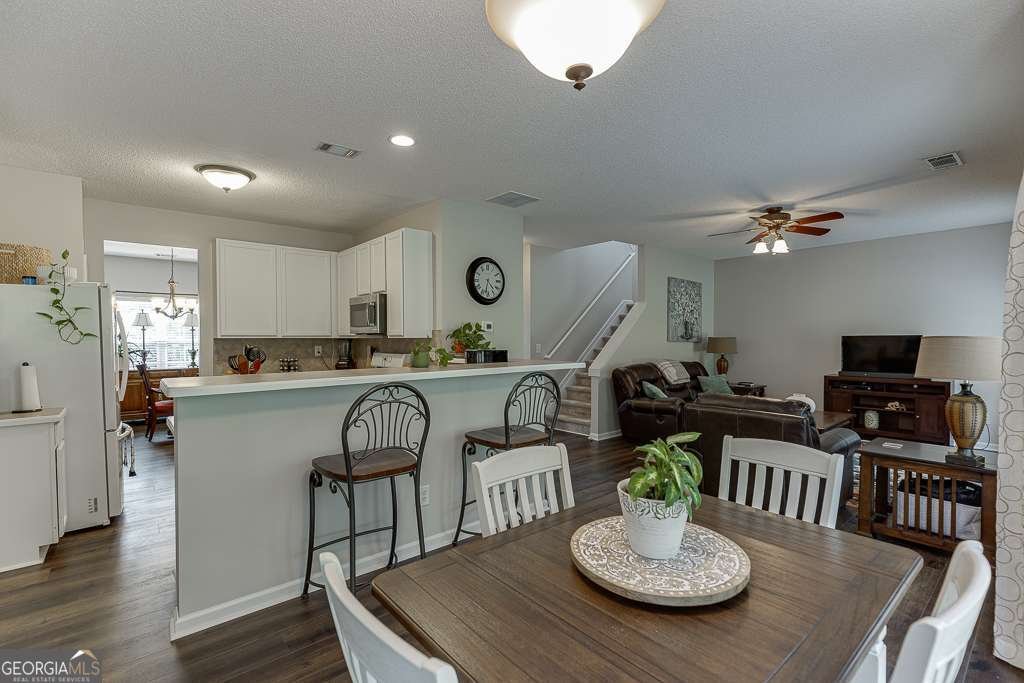 221 Beckenham Lane Dacula - 16