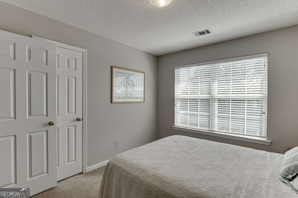 221 Beckenham Lane Dacula - 24