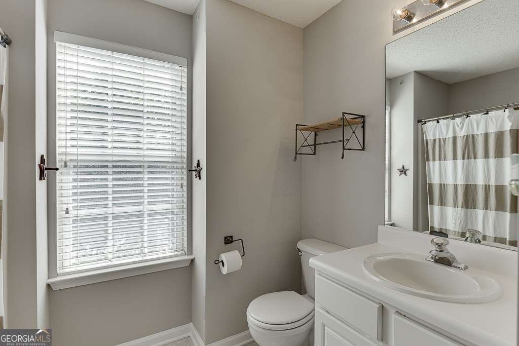 221 Beckenham Lane Dacula - 26