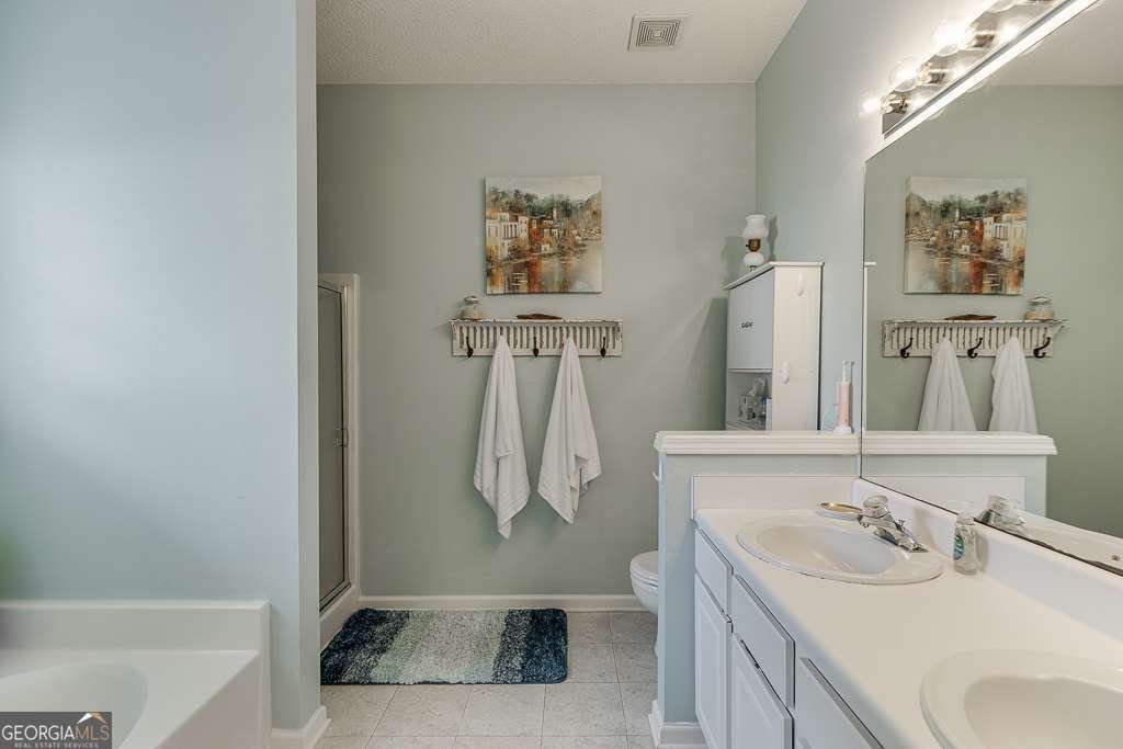 221 Beckenham Lane Dacula - 35