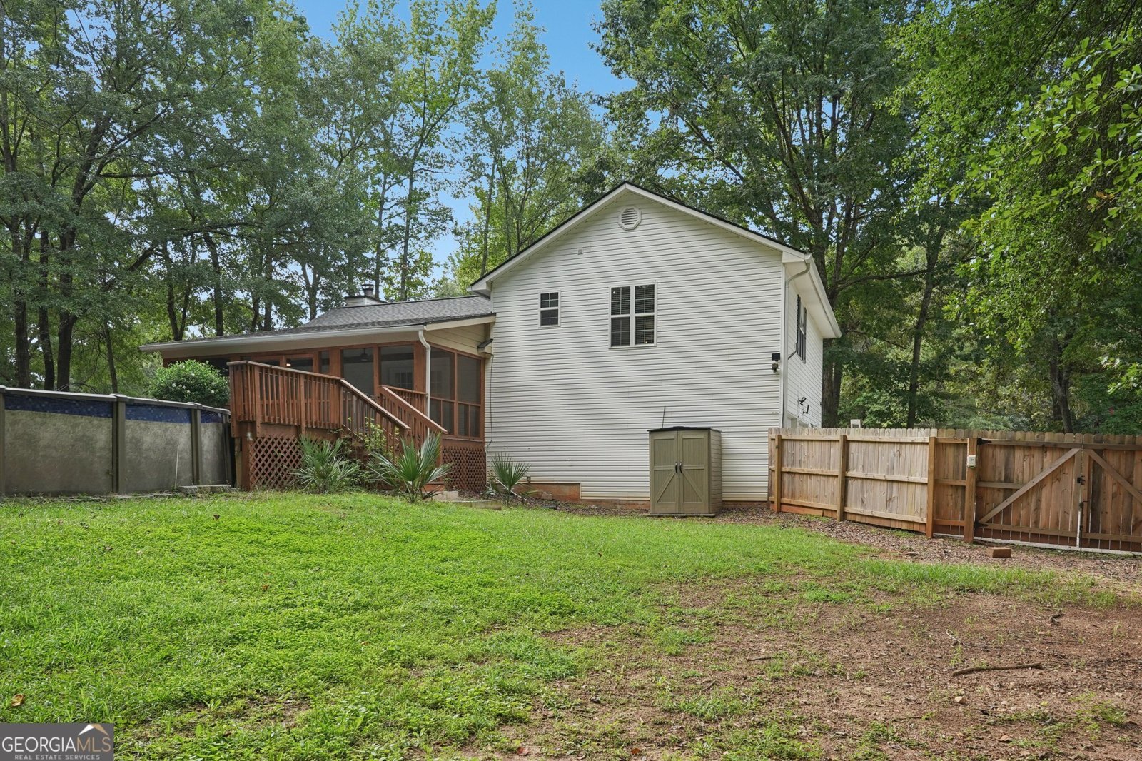 445 Hillsdale Drive Fayetteville - 32