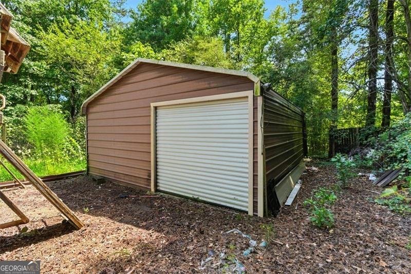 5725 MACEDIN Drive Douglasville - 44