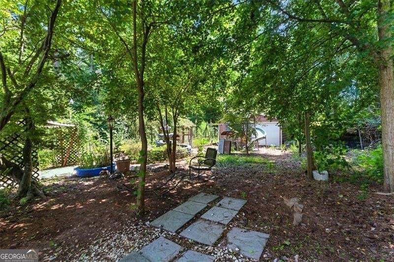 5725 MACEDIN Drive Douglasville - 51