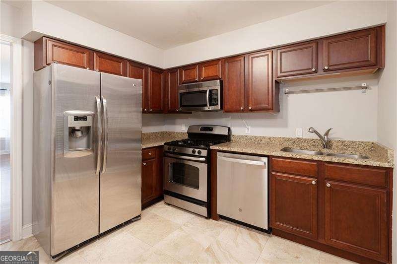 6980 Roswell Road Atlanta - 15