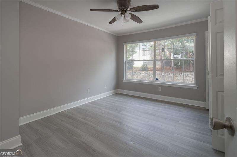 6980 Roswell Road Atlanta - 27