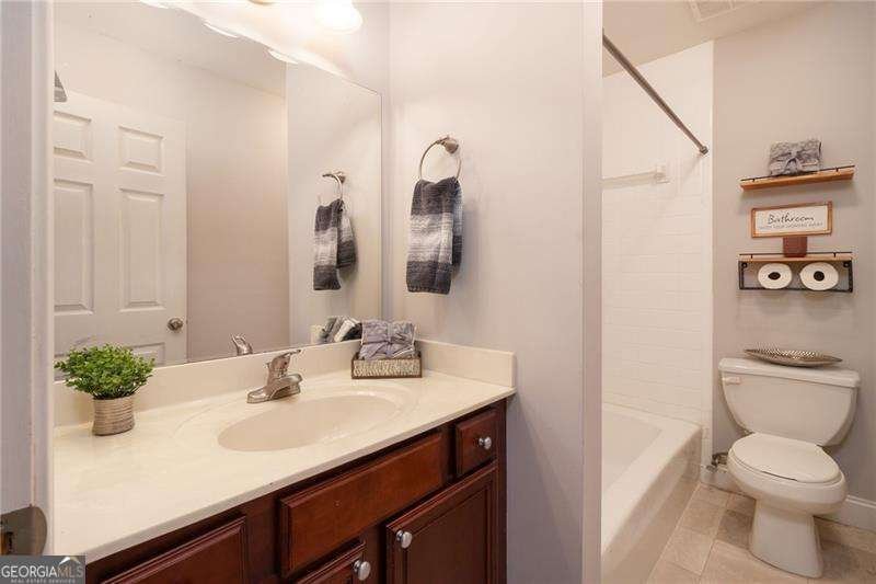 6980 Roswell Road Atlanta - 35