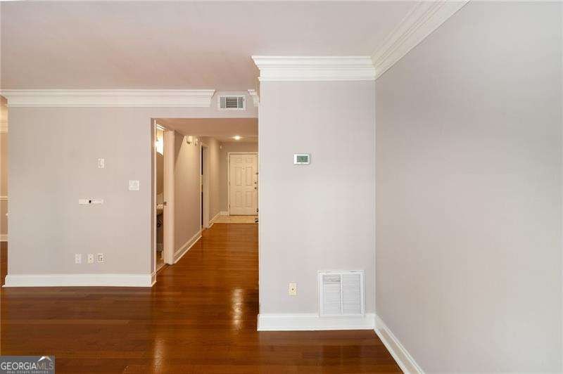 6980 Roswell Road Atlanta - 4