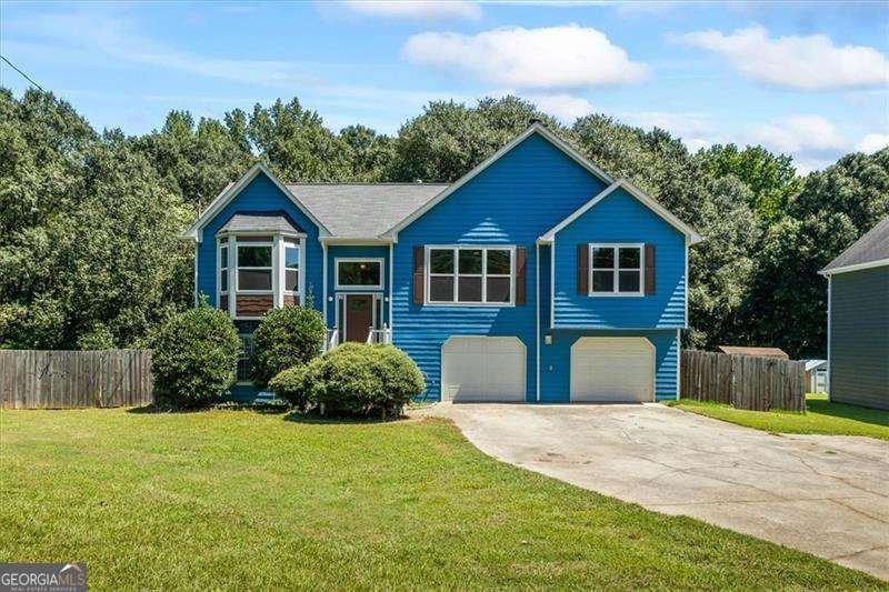 4591 Meadows Road Powder Springs - 1