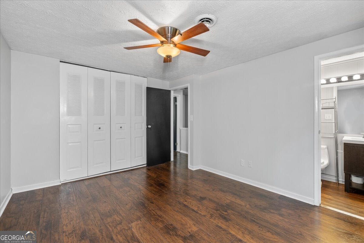2136 Landing Way Marietta - 24