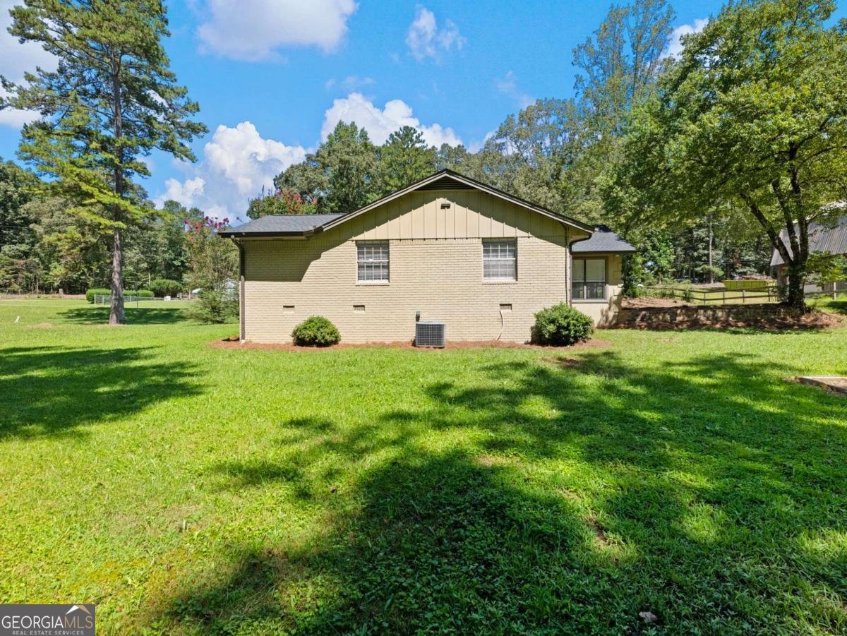5206 OLD HICKORY Place Gainesville - 35
