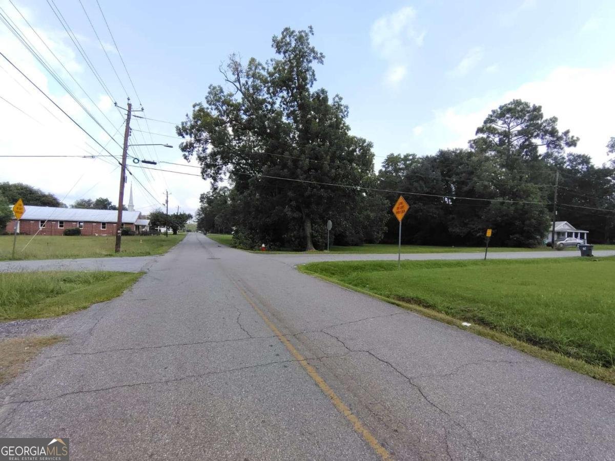 151 7th Street Cochran - 3