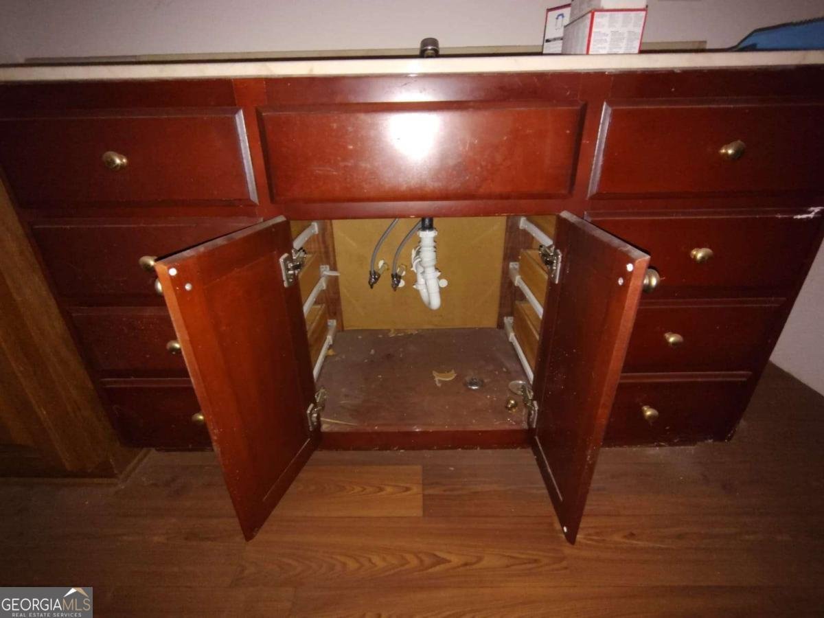 151 7th Street Cochran - 35