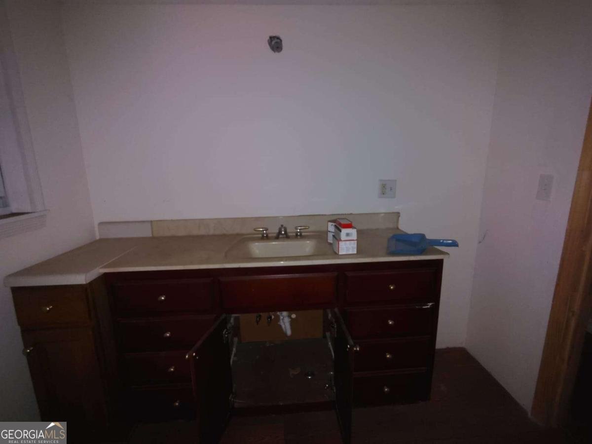 151 7th Street Cochran - 37