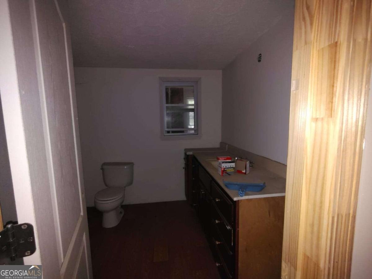 151 7th Street Cochran - 40