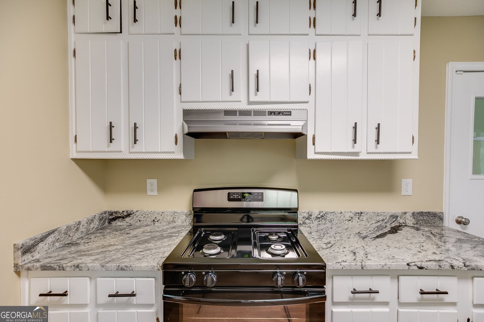 6201 Hillpine Drive Douglasville - 12