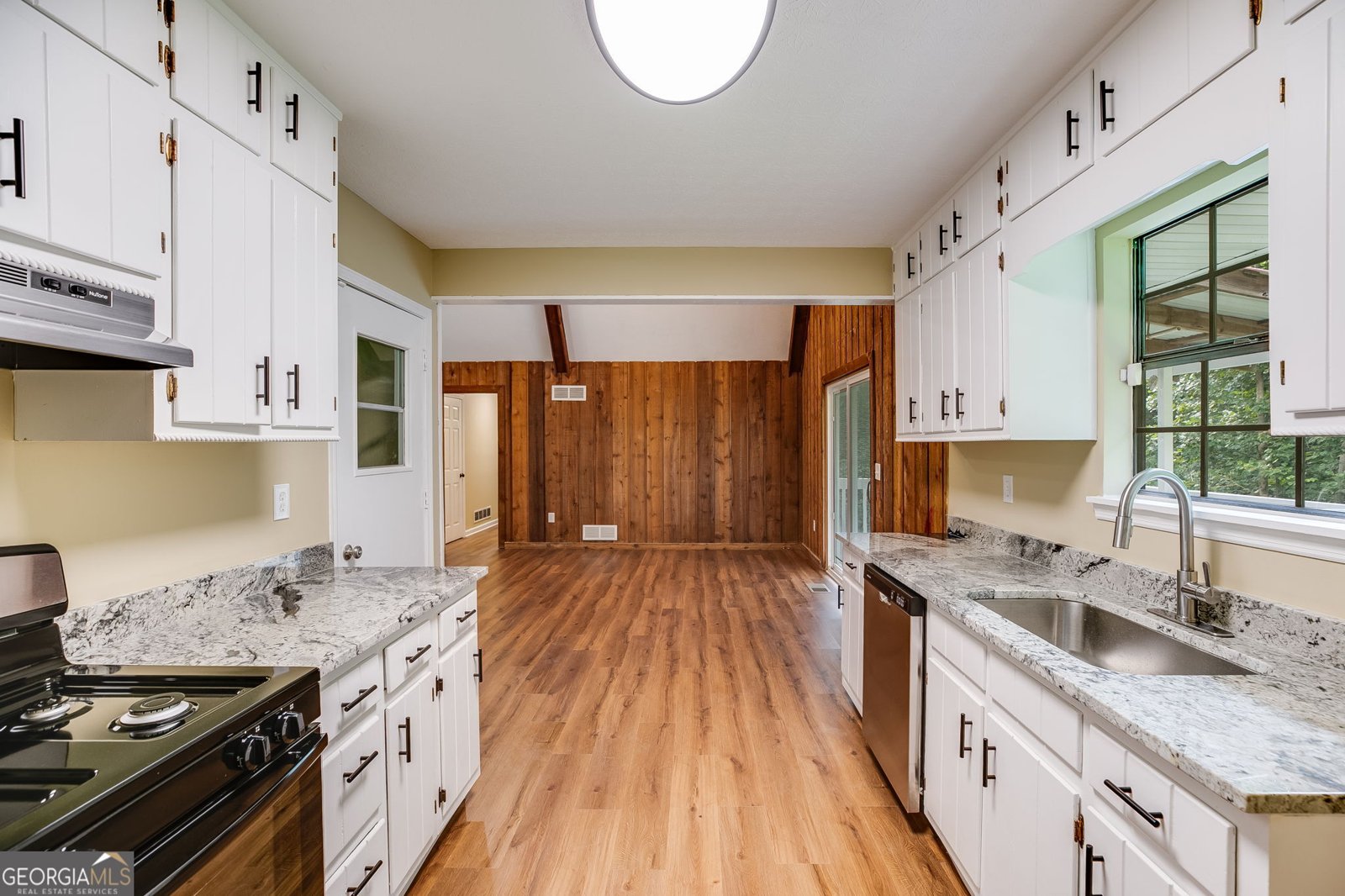 6201 Hillpine Drive Douglasville - 13