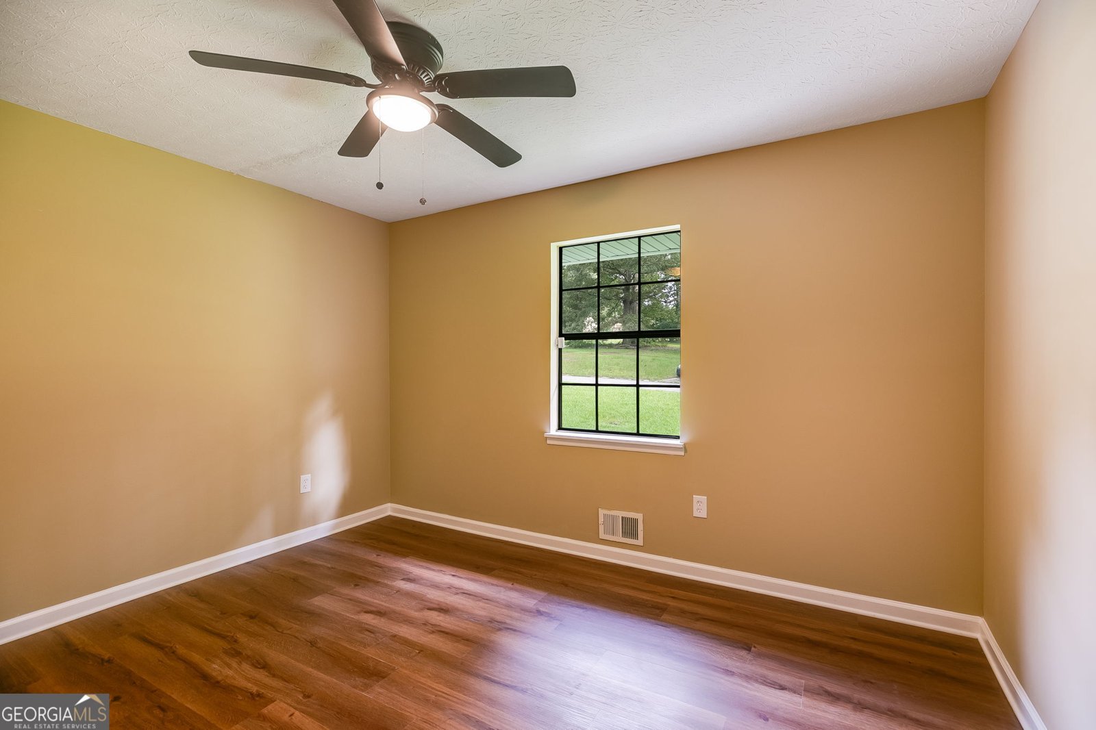 6201 Hillpine Drive Douglasville - 15