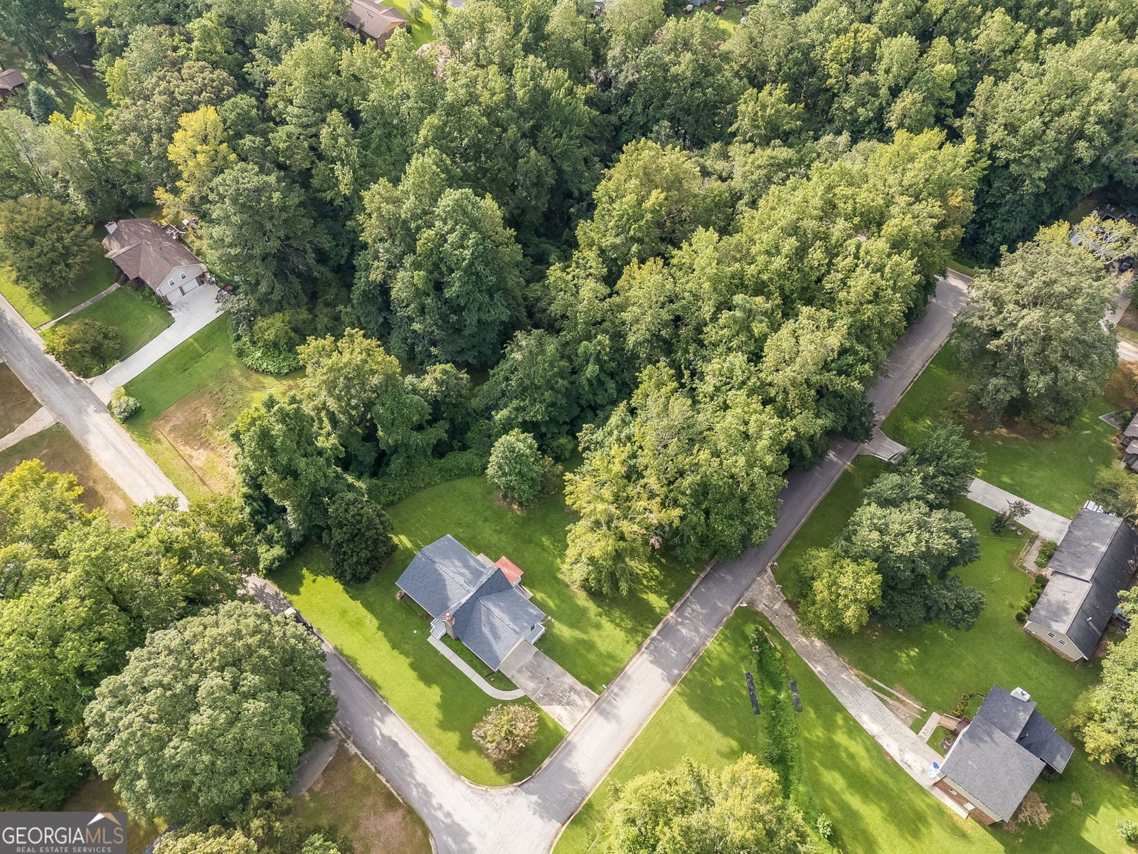 6201 Hillpine Drive Douglasville - 27