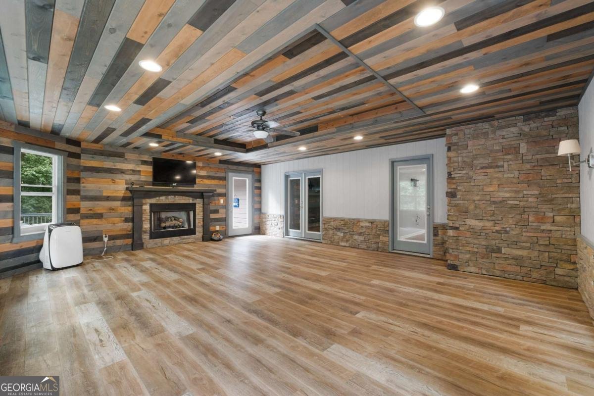 4692 YEAGER Road Douglasville - 11