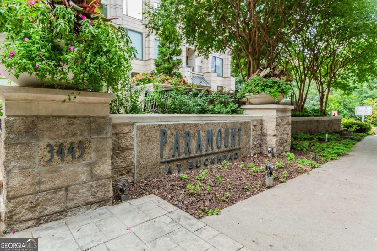 3445 Stratford Road Atlanta - 28