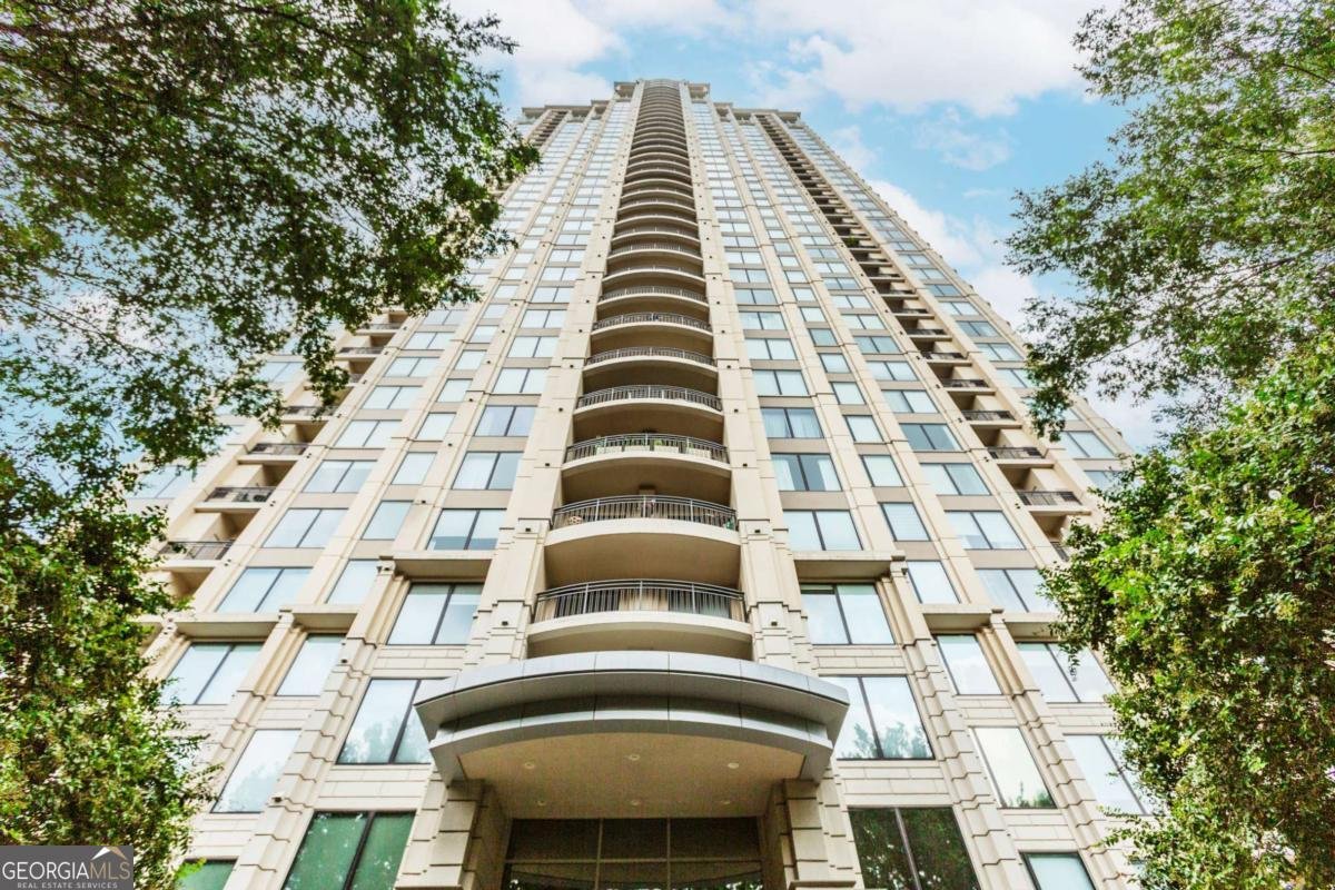 3445 Stratford Road Atlanta - 35