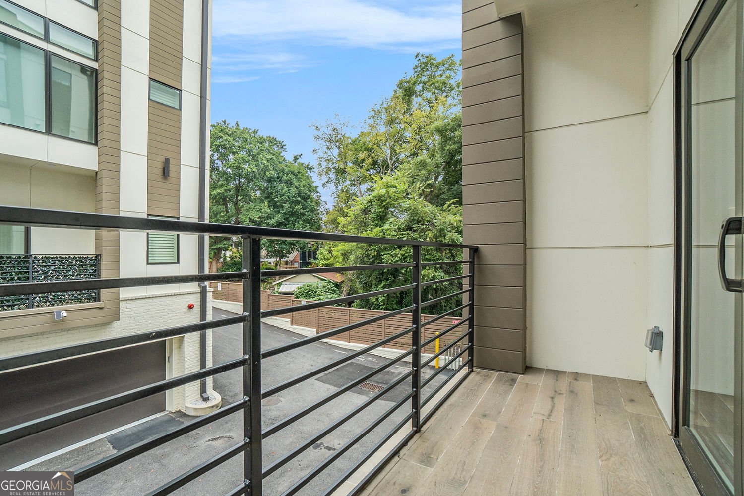 1099 North Avenue Atlanta - 25