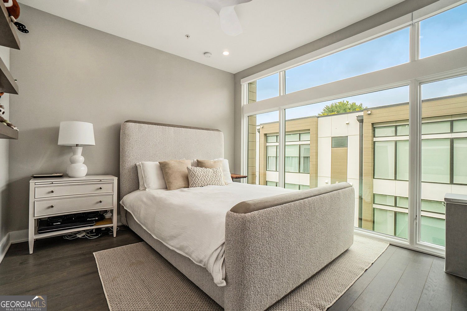 1099 North Avenue Atlanta - 40