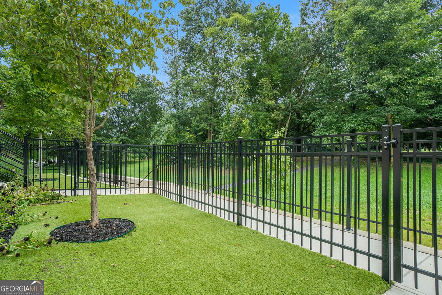 1099 North Avenue Atlanta - 8