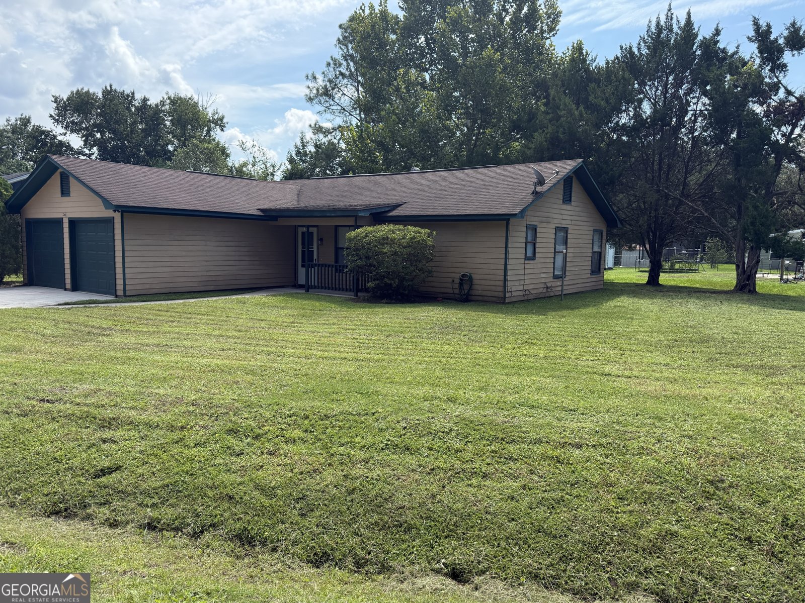 145 Woodhaven Drive Kingsland - 2