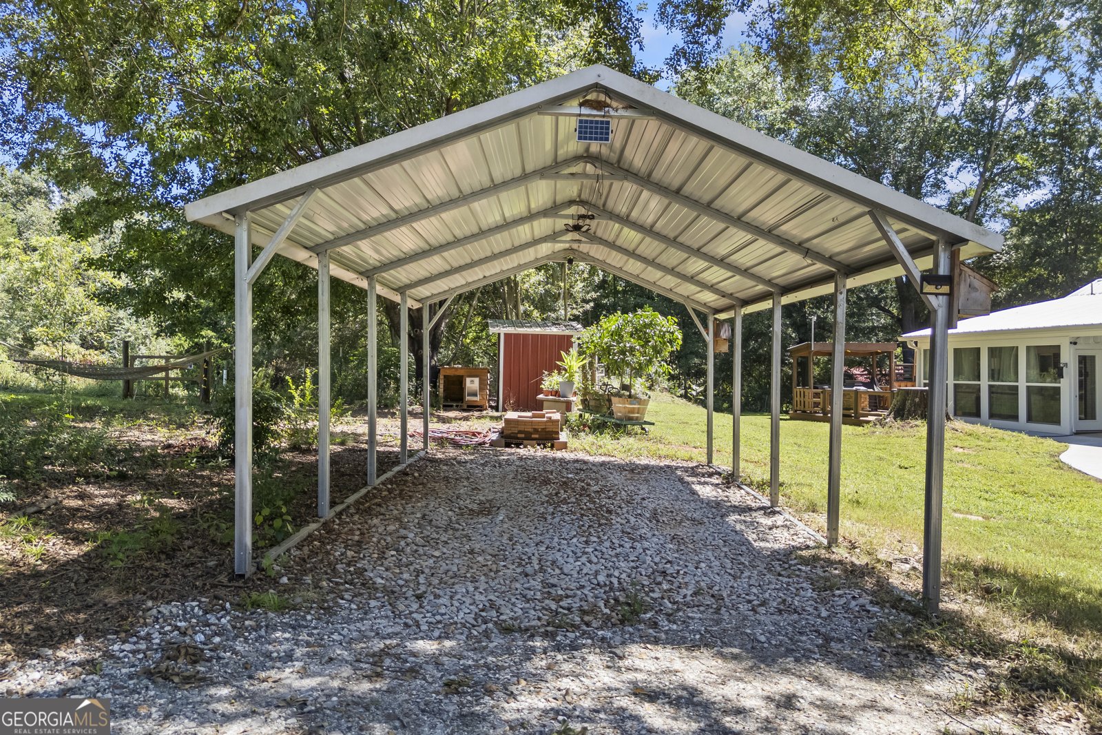 711 Shackelford Road Royston - 38