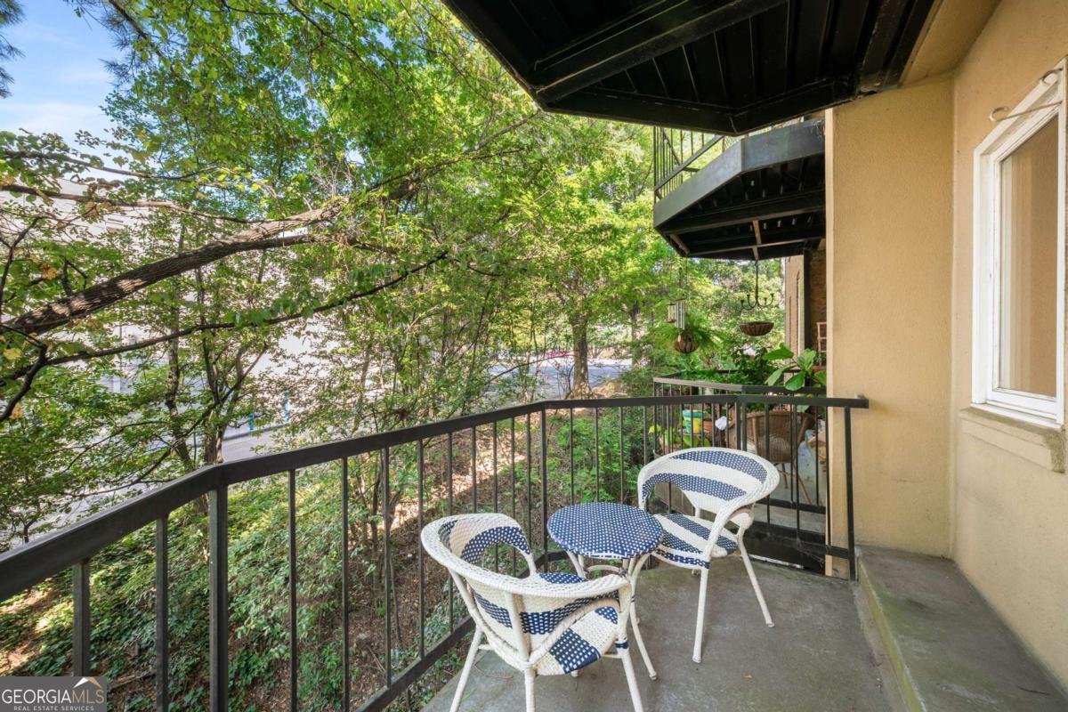 2840 Peachtree Road Atlanta - 30
