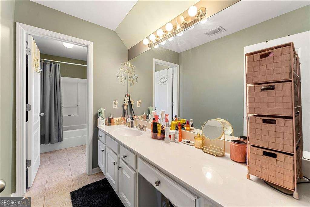 4901 Planters Walk Douglasville - 27
