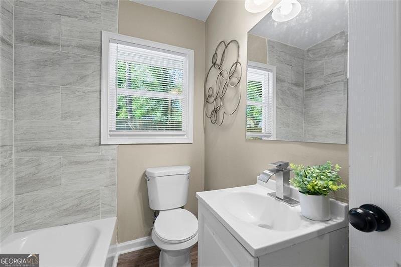 1568 Mayflower Avenue Atlanta - 22