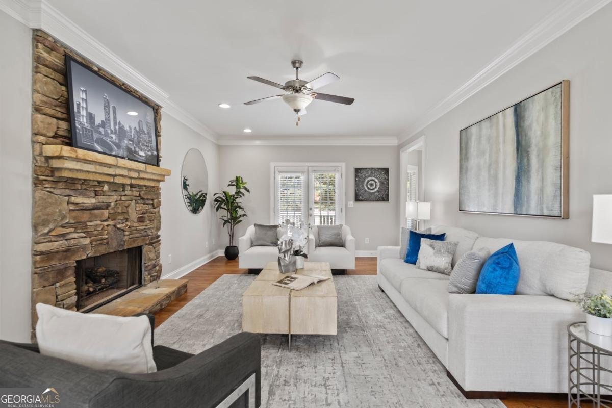 815 Sylvan Drive Marietta - 23