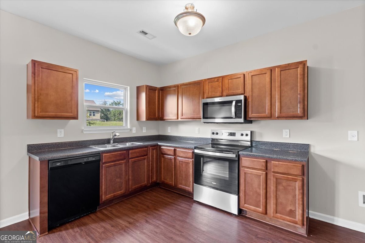 171 Biscayne Terrace Hampton - 11