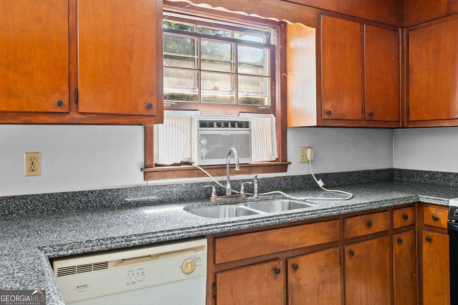 4353 Langdon Drive Decatur - 1
