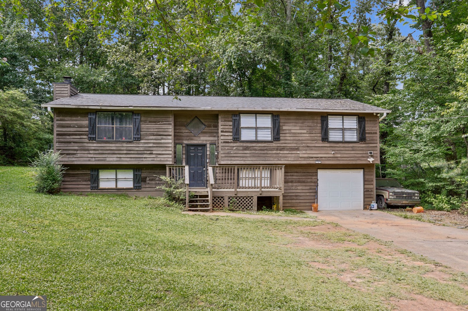 5804 Macedin Drive Douglasville - 1