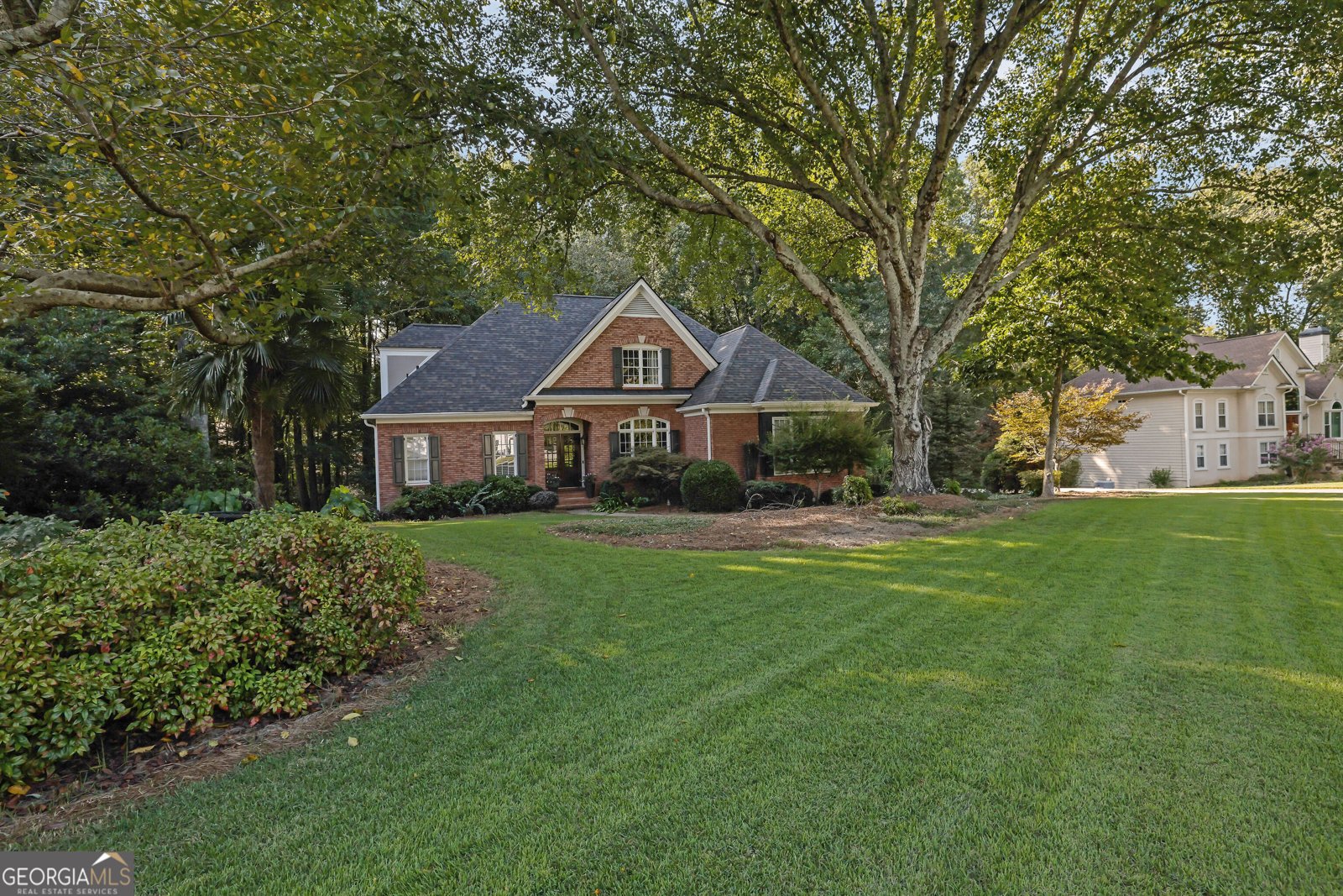 4415 Waterford Drive Suwanee - 39