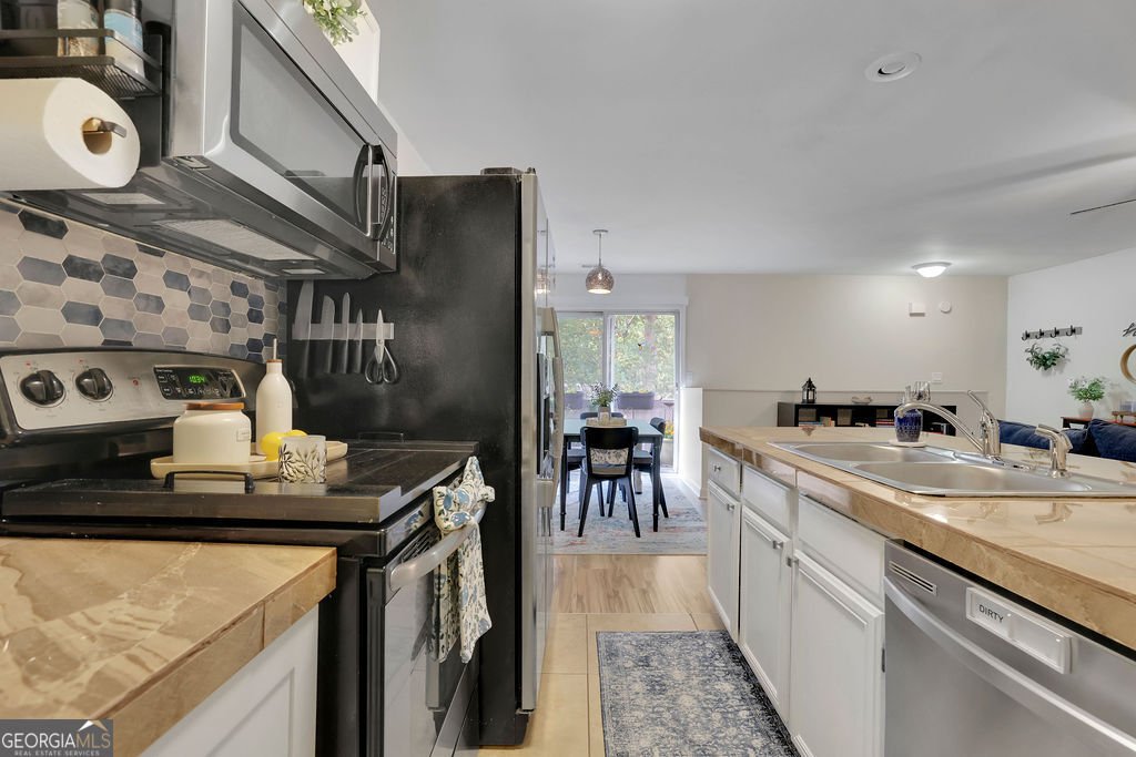 1355 Old Coach Road Marietta - 18