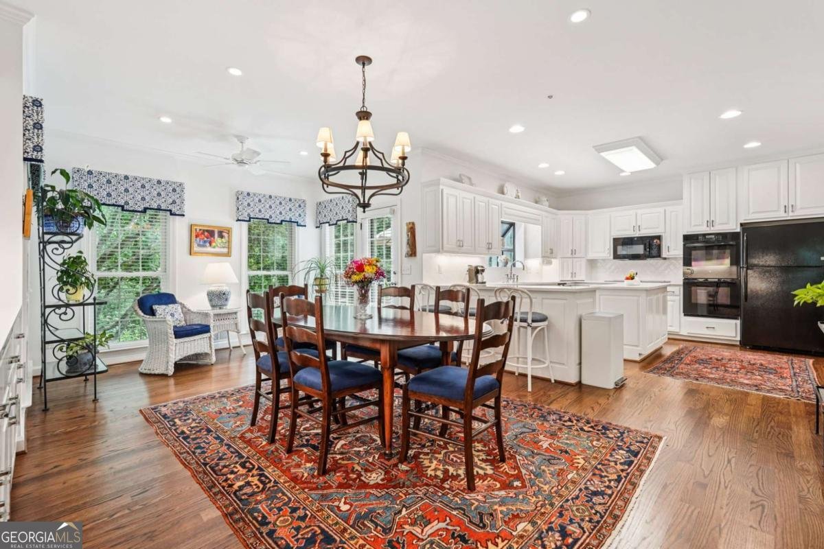 5315 Powers Ferry Road Atlanta - 11