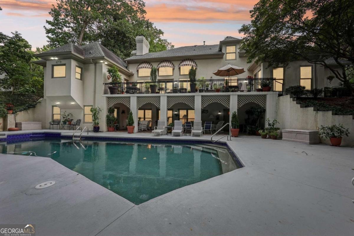 5315 Powers Ferry Road Atlanta - 79