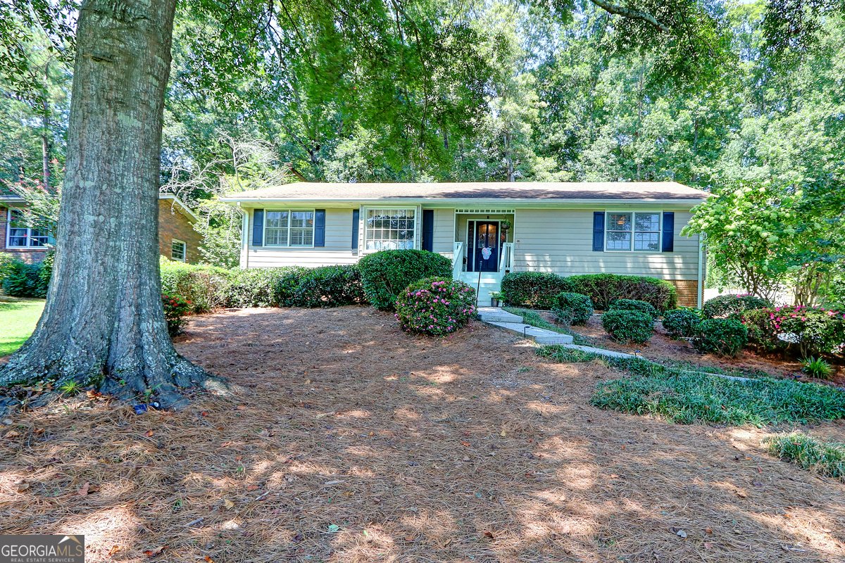 4627 Nantucket Drive Lilburn - 1