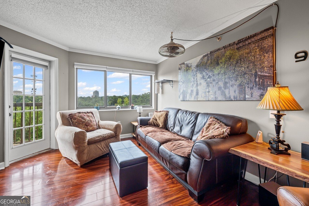 795 Hammond Drive Atlanta - 10
