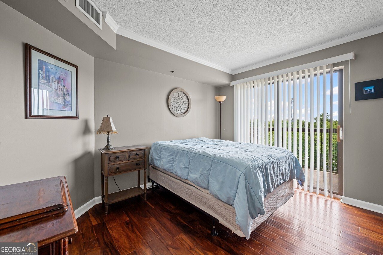 795 Hammond Drive Atlanta - 19