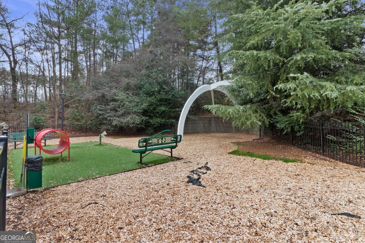 795 Hammond Drive Atlanta - 36
