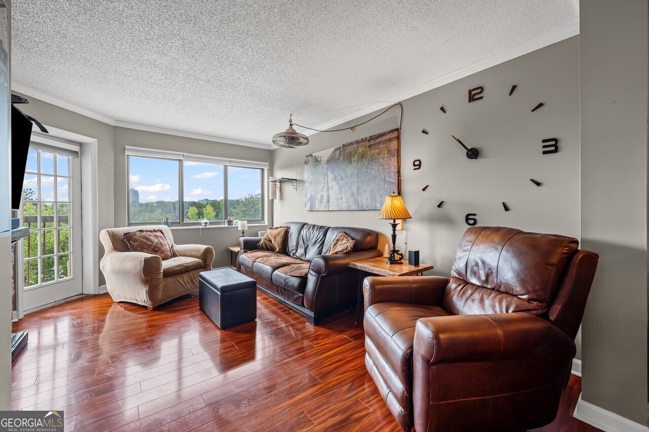 795 Hammond Drive Atlanta - 9