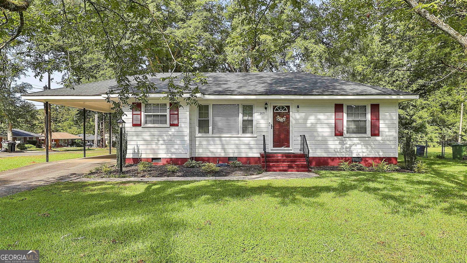 309 Cherokee Circle Griffin - 1