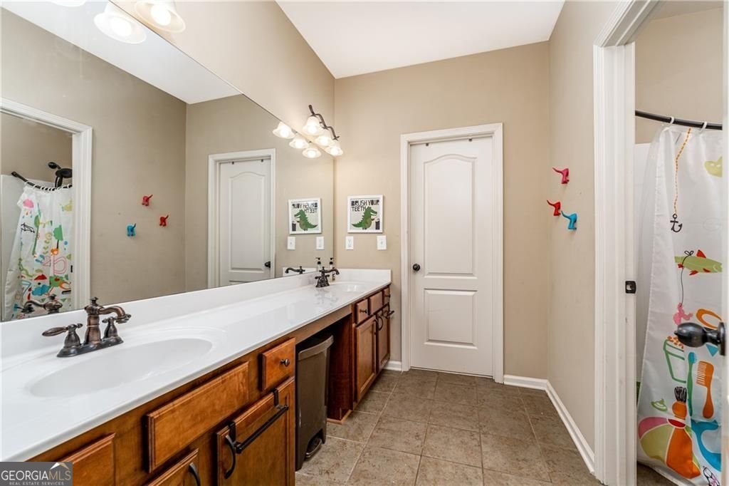 1620 Woodall View Court Alpharetta - 30