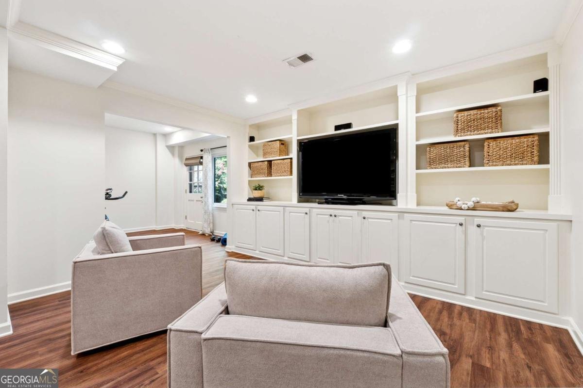 9885 Twingate Drive Johns Creek - 28
