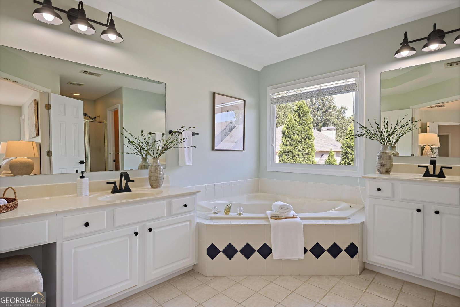 3371 Hunters Point Road Smyrna - 23